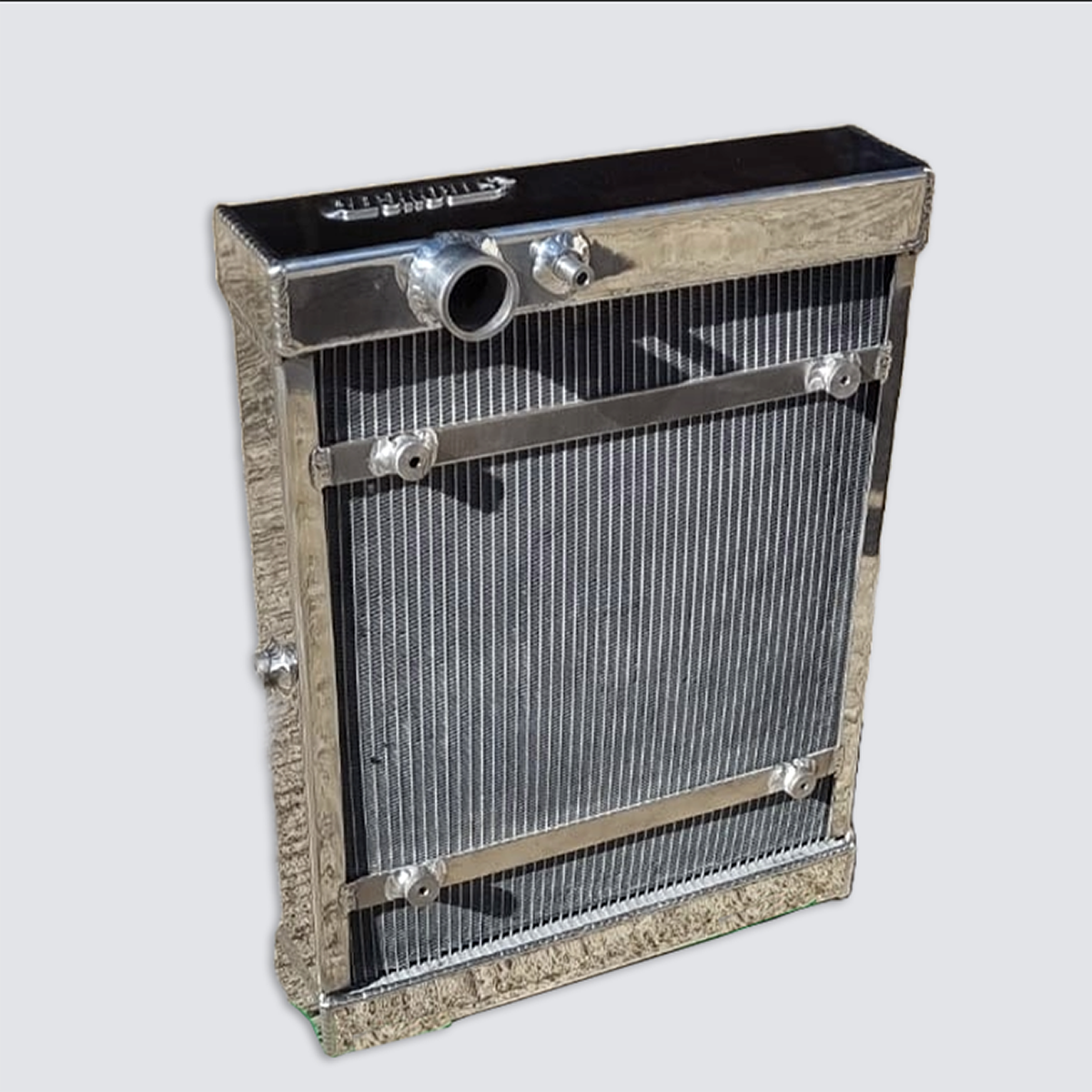 RADIADOR GOL QUADRADO UNILATERAL COM VENTOINHA